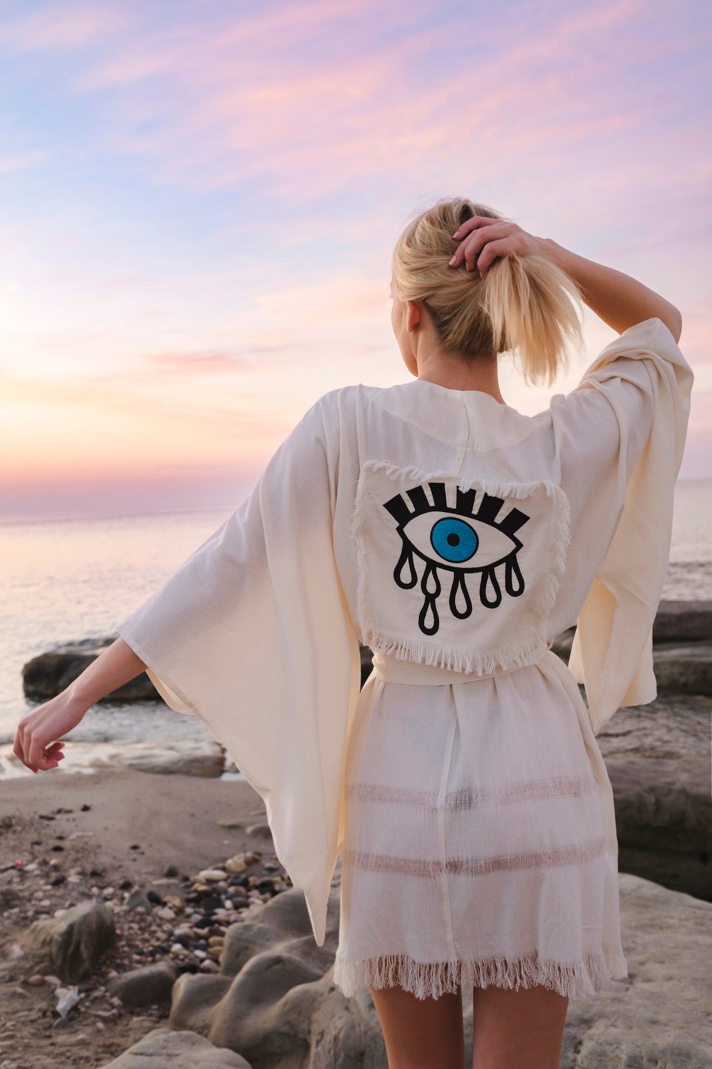 Kimono eye